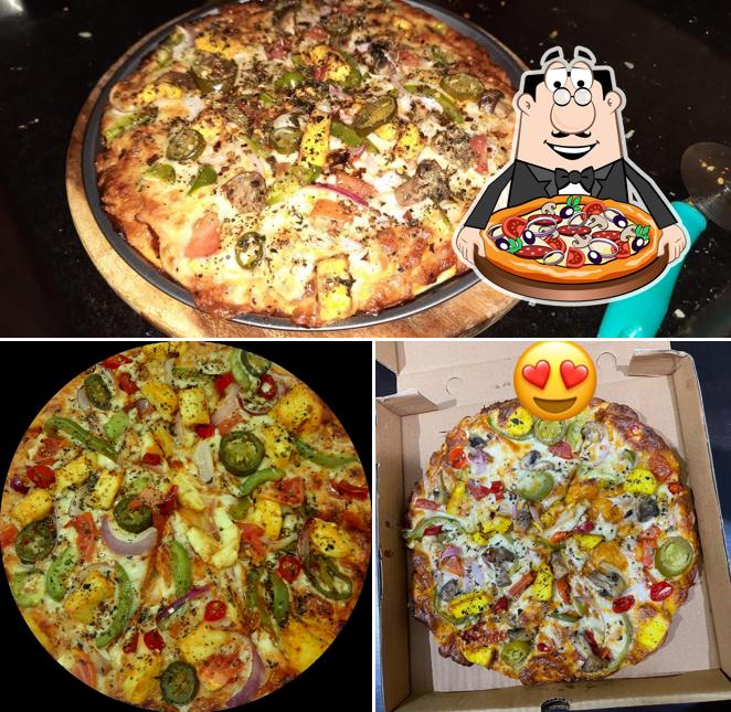 Pick pizza at Pizza Door