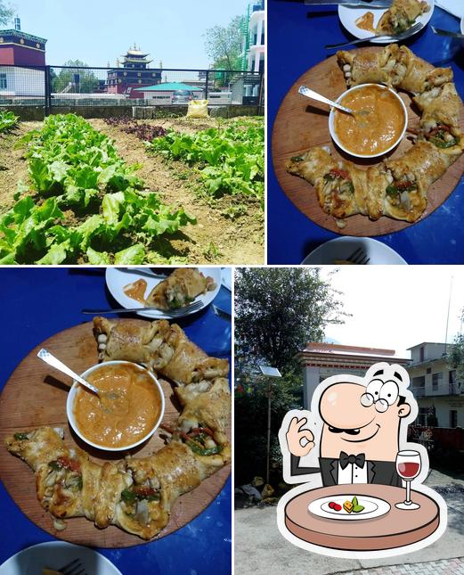 Zhim Zhim Guest House & Restaurant