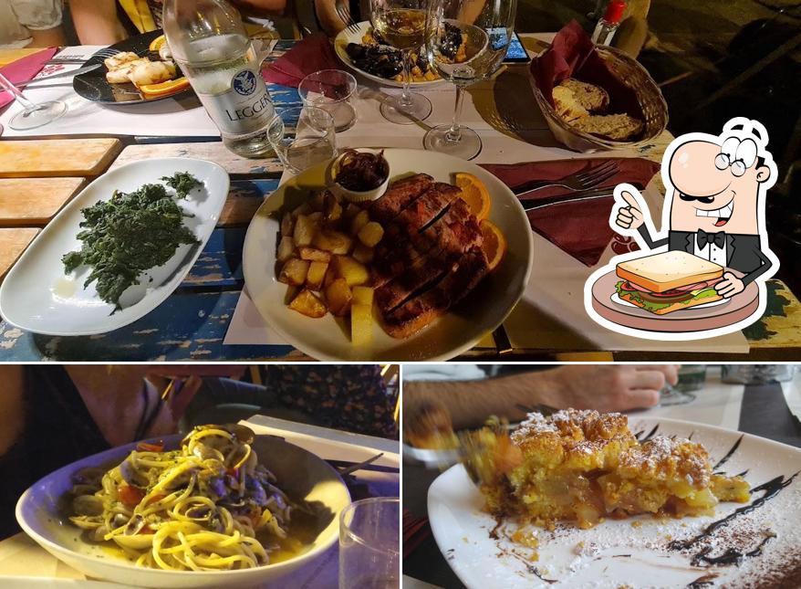 Toast al formaggio al Ristorante L'Acino Brillo