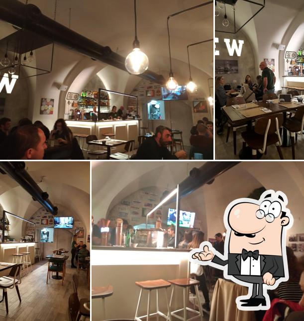 Gli interni di Crew Burger