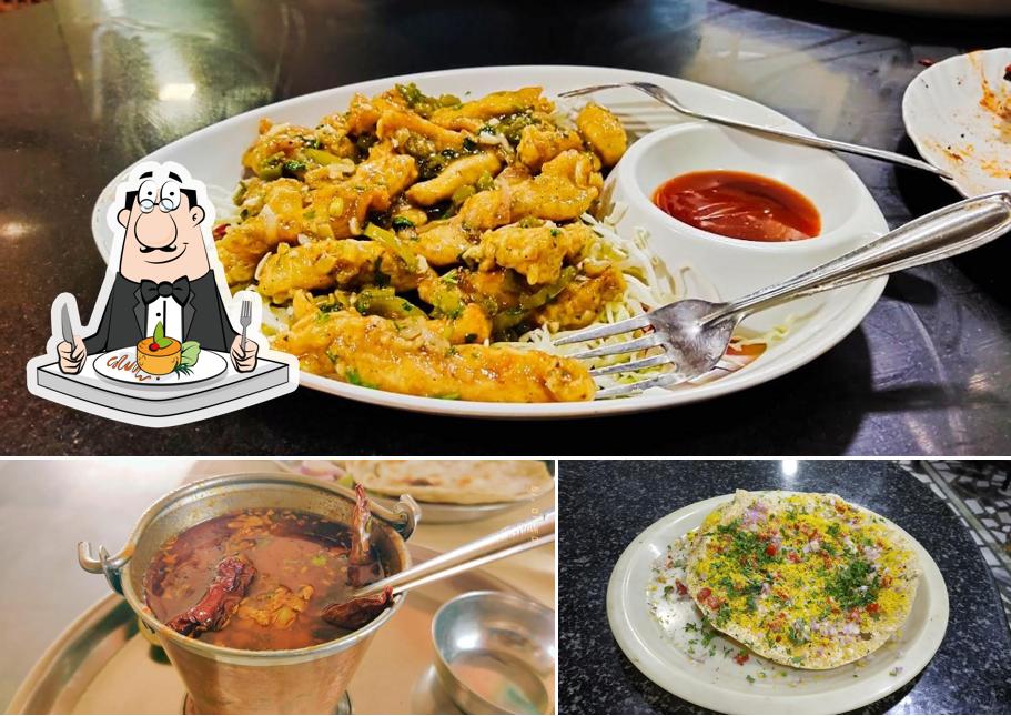 Food at Hotel Diamond Raju Mujawar