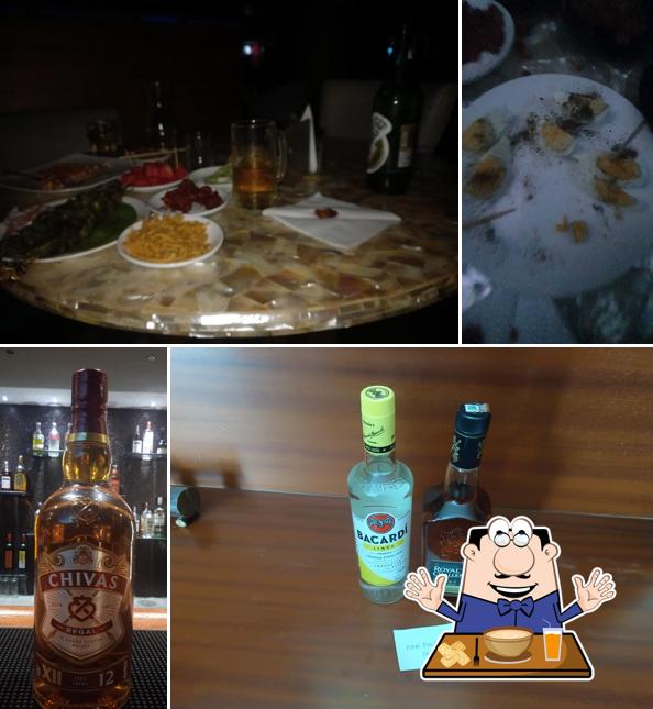 Clam chowder at BOTTLE INN