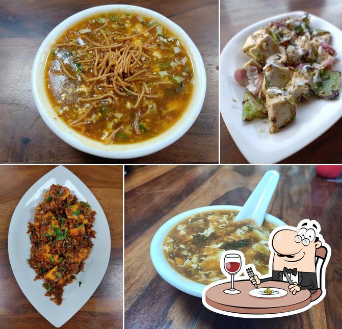 Food at KC Restaurant Satya Niketan