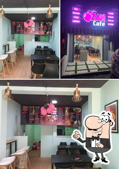 The interior of Zan Cafe @ Perungalattur