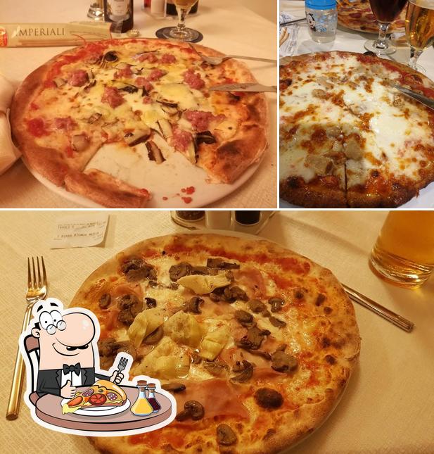 A Ristorante Pizzeria Bella Napoli, puoi provare una bella pizza