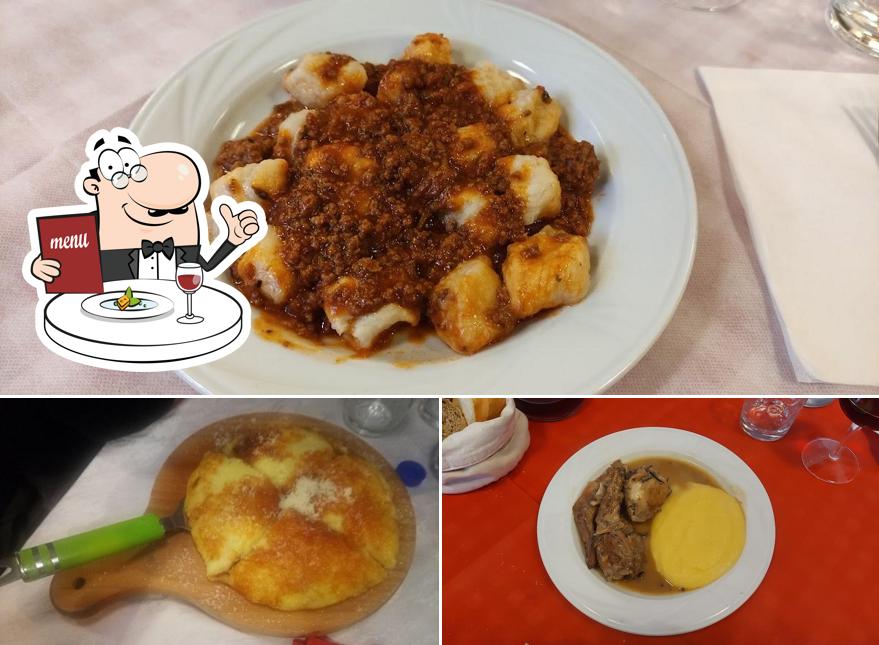 Platti al Trattoria Mara