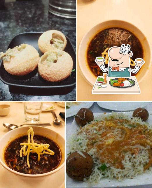 Food at AlimentosBBQ