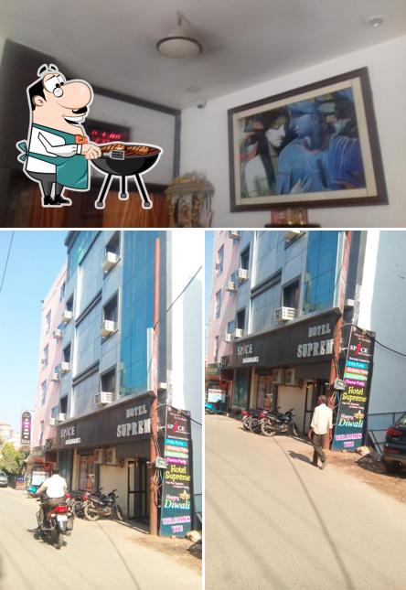 Here's a photo of Hotel Supreme SPICE restaurant