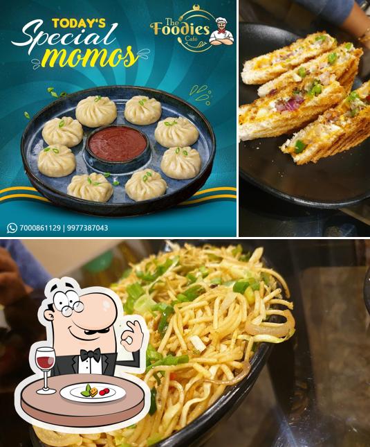 The Foodies cafe & restaurant Kharsia