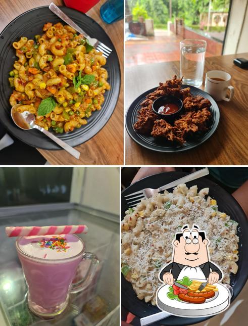 Food at Cafe Delight,Guhagar