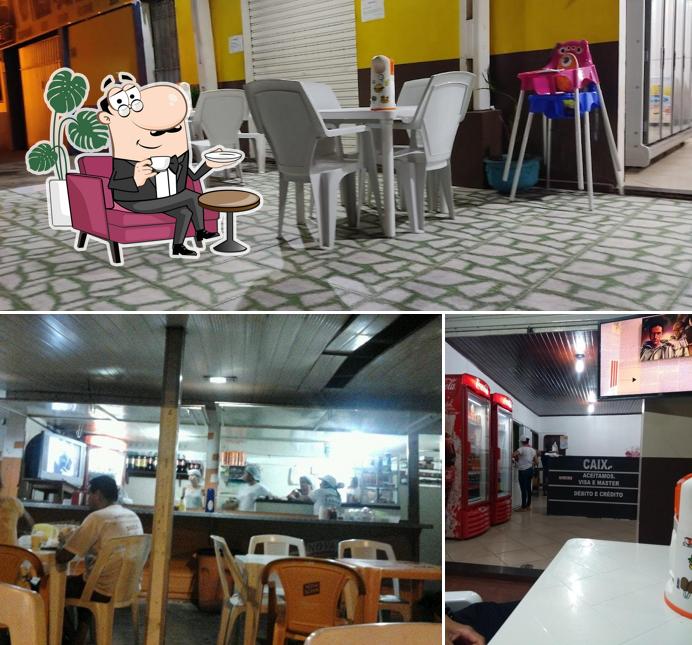 O interior do Lanche Adrenalina