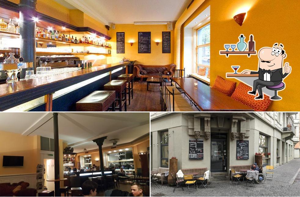 Siediti a un tavolo di cue Zurich BBQ