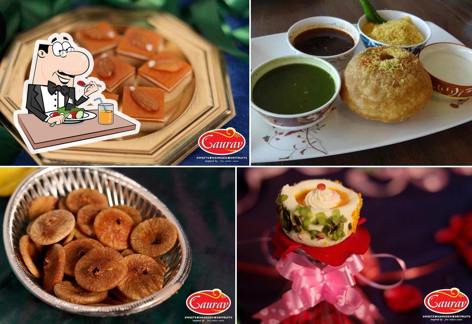 Food at Gaurav Sweets And Namkeen