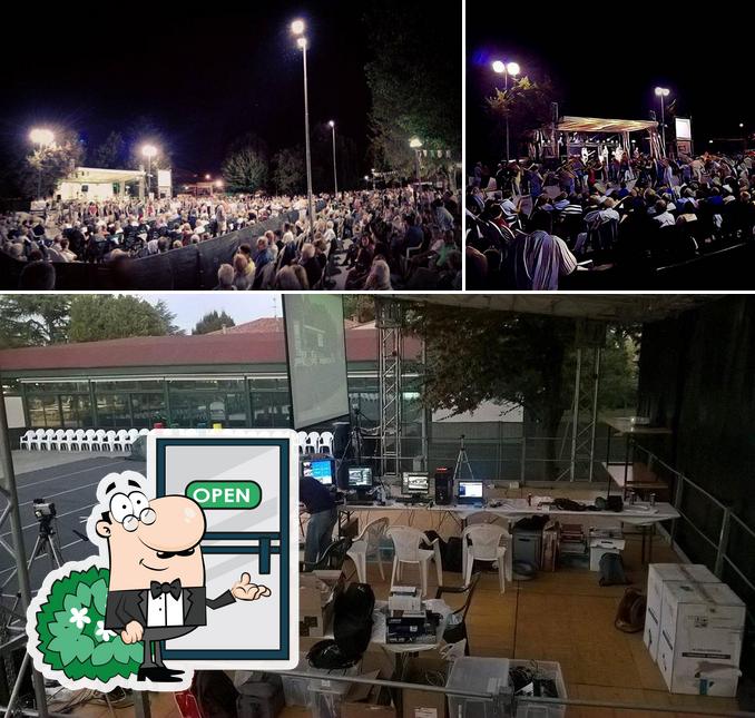 La foto di esterno e interni da Sagra della Natività di Maserà di Padova