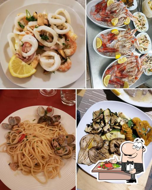 Ordina la cucina di mare a Ristorante Via Cairoli