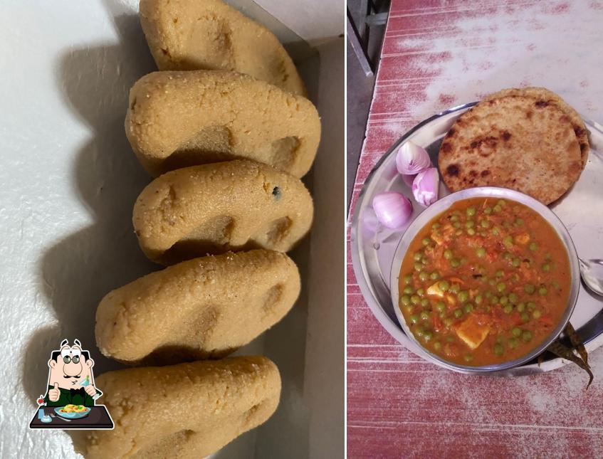 Food at Shri Rajasthan Bhojnalaya