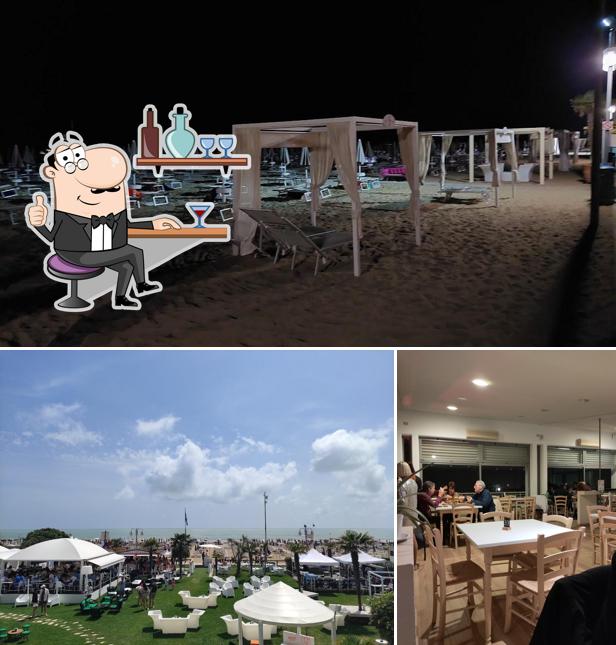Siediti a un tavolo di Gasoline Beach Club