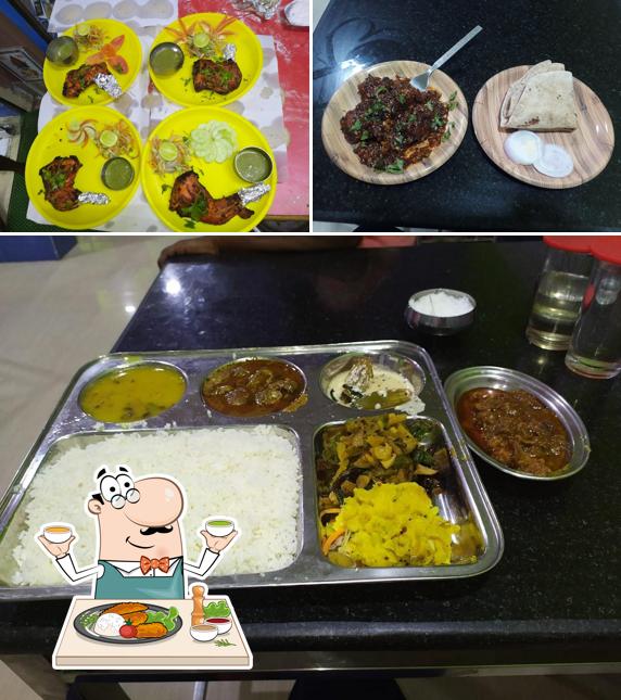 Food at Maa Handisaala Hotel & Restaurant