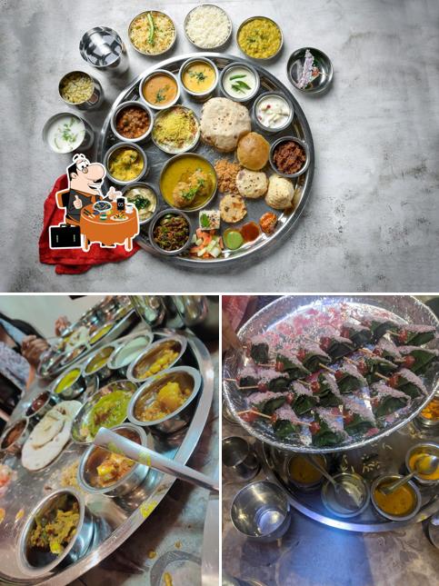 Mussels at Panch Shahi Pakwan Thali Restaurant