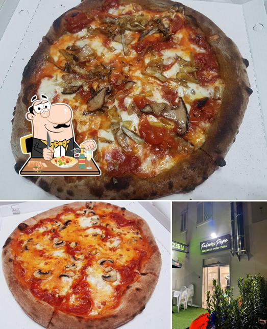 La cibo e interni del ristorante