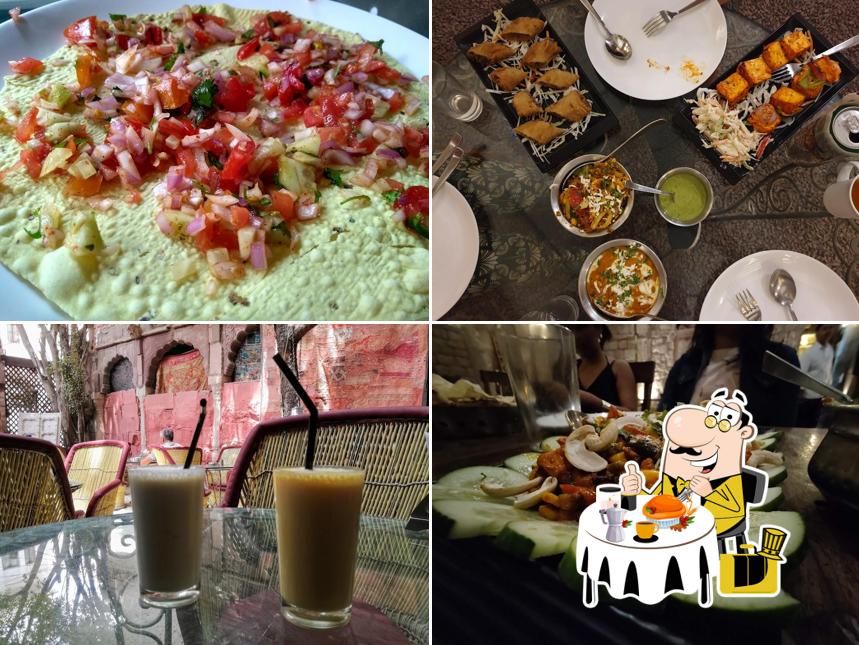 Meals at JHANKAR HAVELI
