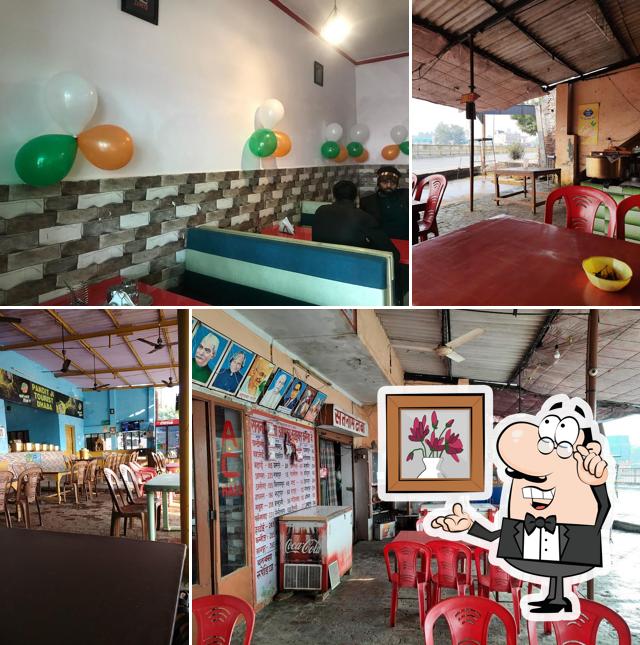 Check out how Pandit ji family restaurant Pure Veg looks inside