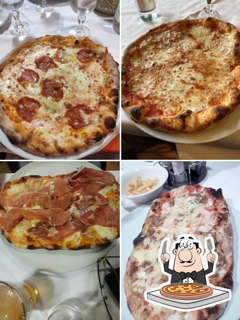 A Ristorante Eurotaverna, puoi goderti una bella pizza
