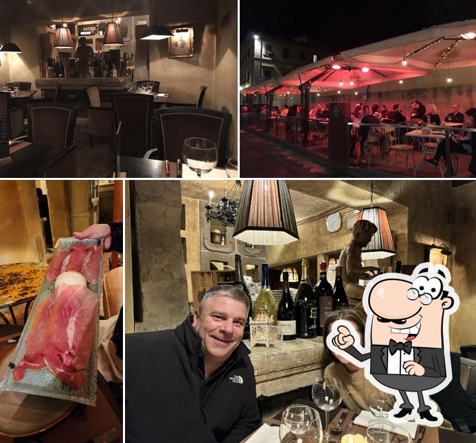 Siediti a un tavolo di Trattoria Napoleone Siediti a un tavolo di Trattoria Napoleone