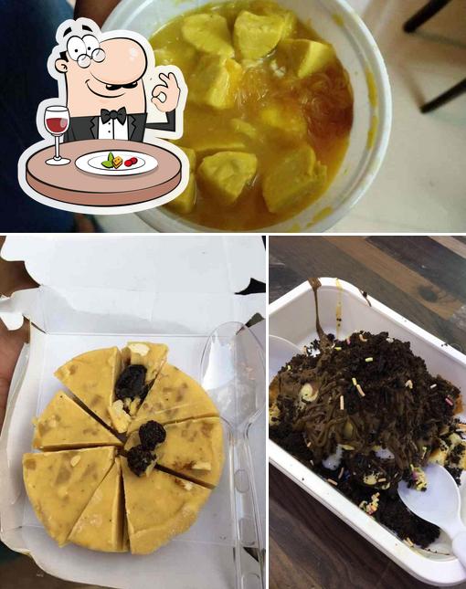 Food at KB's Ice Cream & Kulfis