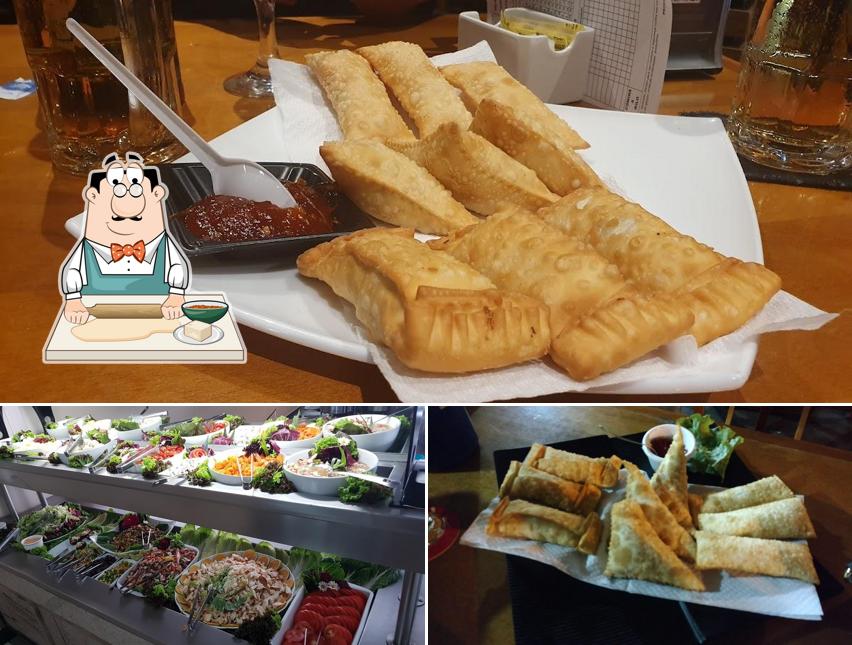 Samosas em Fausto e Manoel Restaurante