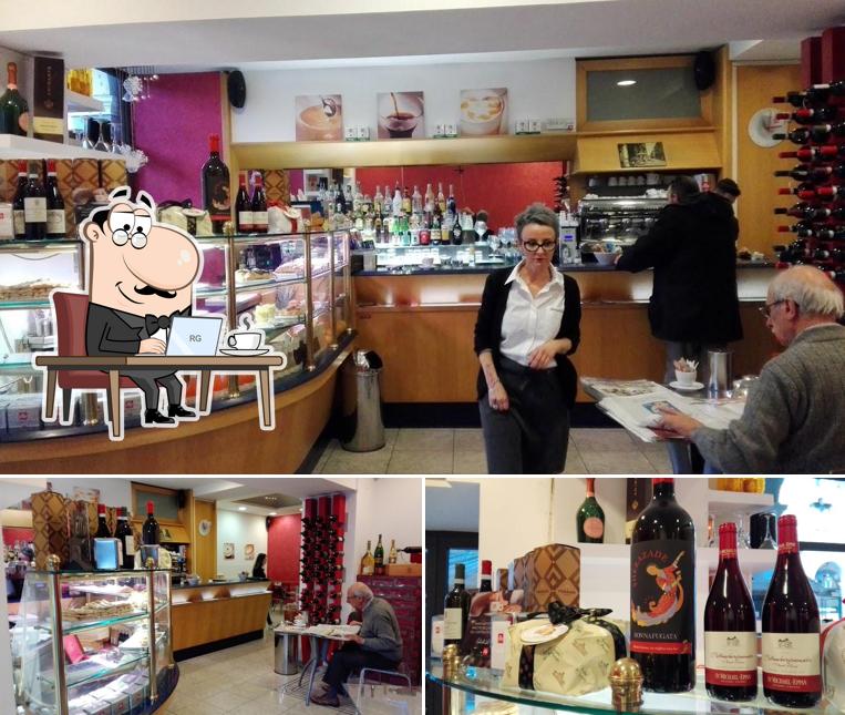 La foto di interni e alcol da Caffè Reposi