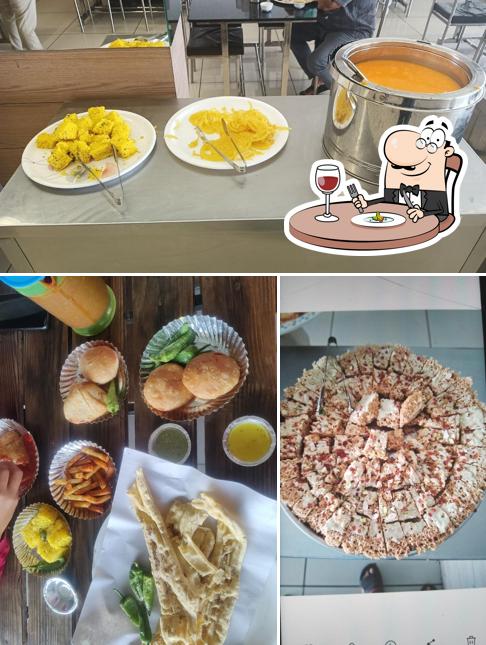 Food at Hotel Annpurna Kathiyawadi