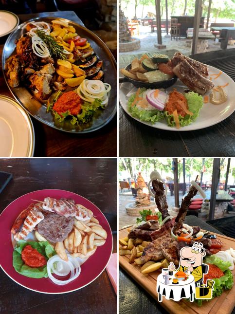 Platti al Restoran Babilon