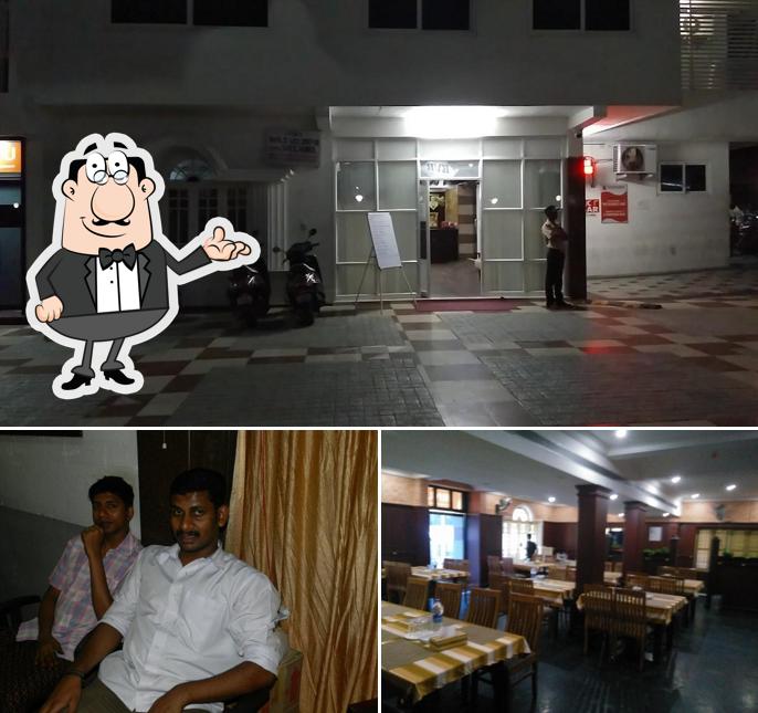 Check out how Kottavathil Hotel & Bar looks inside