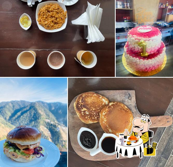 Cafe Waadi Narkanda - Artisan Pizza, Burgers, Sandwiches, Pasta, Waffles, Coffee & Himachali Dham