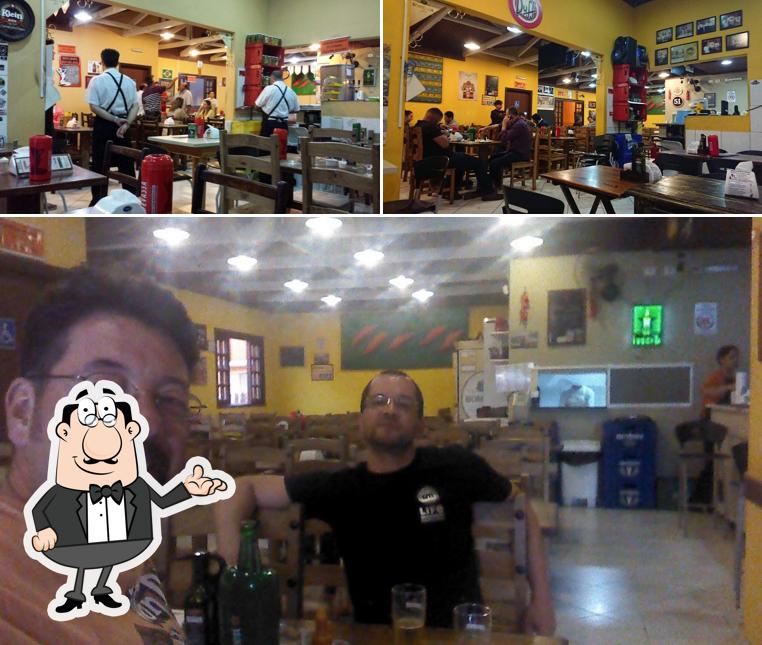 Veja imagens do interior do Bar do Edmundo