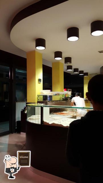 Vedi questa immagine di Pinko Pallino - Pizzeria d'Asporto e a Domicilio San Giovanni in P