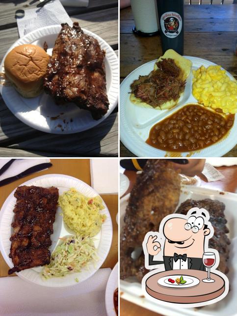 Food at Carolina Brothers Pit Barbeque