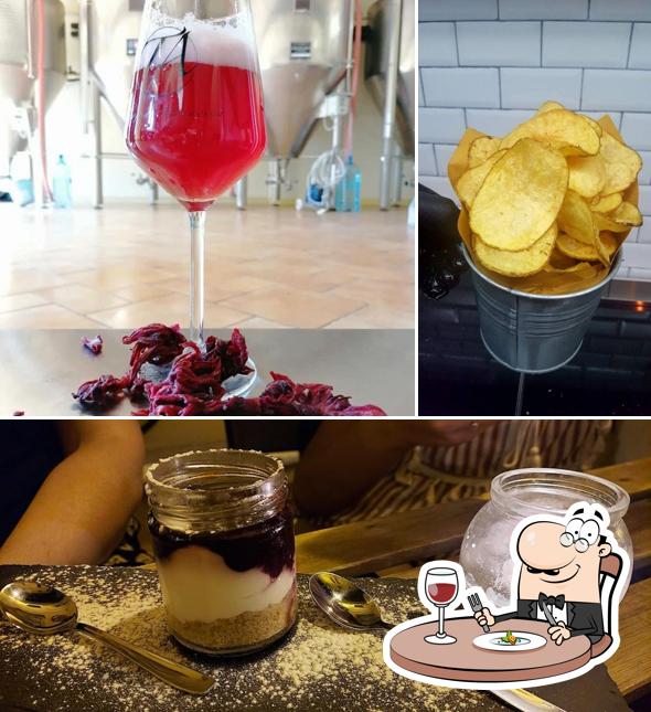 Questa è la foto che mostra la cibo e vino di Centrale Trivigliana