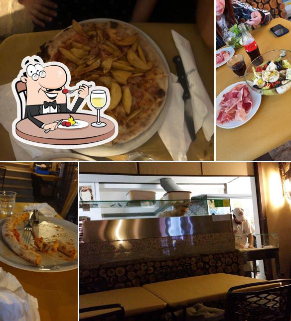 Panino con maiale stirato al Pizzeria Orto di Santa Chiara