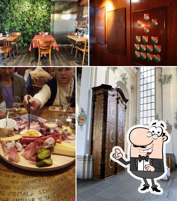 Gli interni di Restaurant Papagei by Miski Takiy