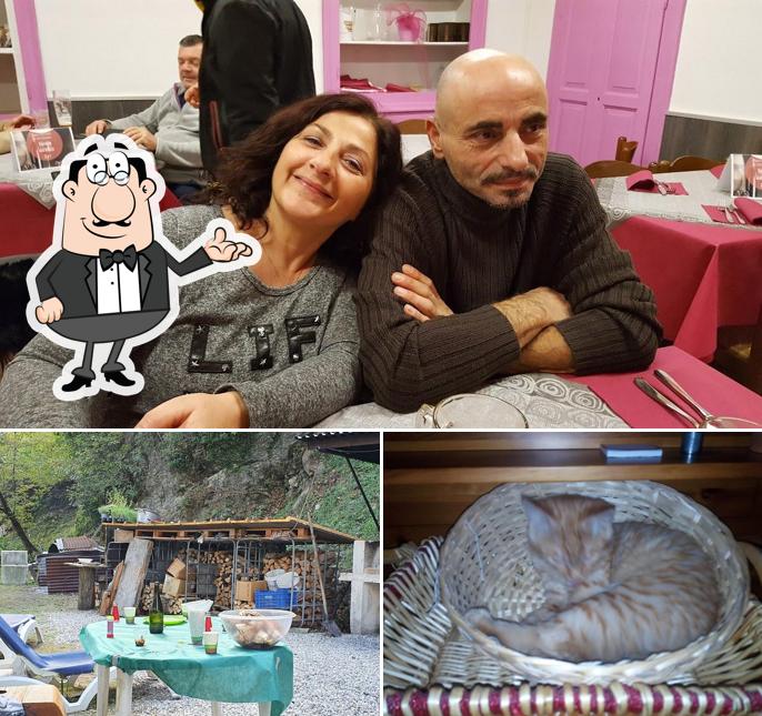 Siediti a un tavolo di Kahlùa