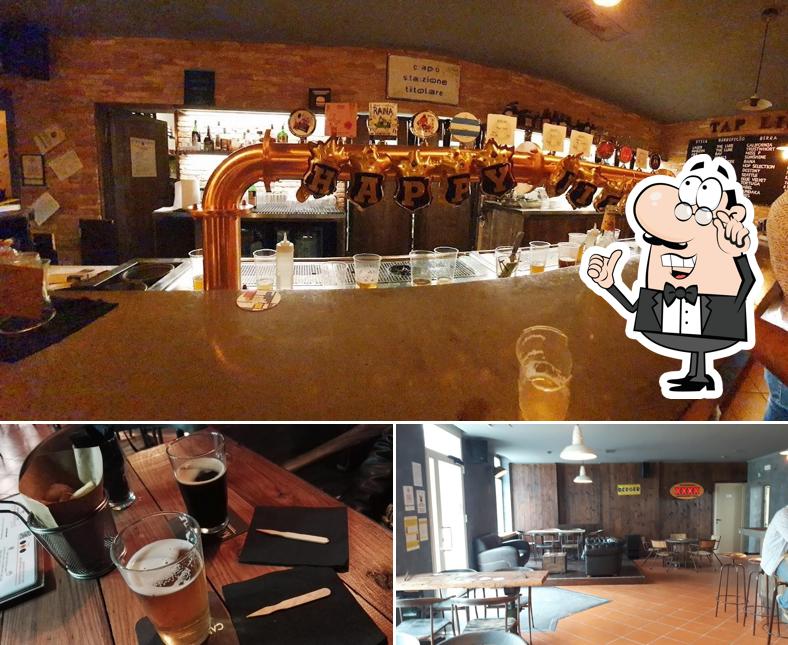 La foto della interni e cibo di Public House Hamburger & Birre artigianali