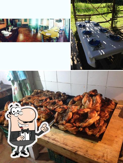 Dai un’occhiata alla foto che raffigura la interni e cibo di Azienda Agrituristica Zucchegni