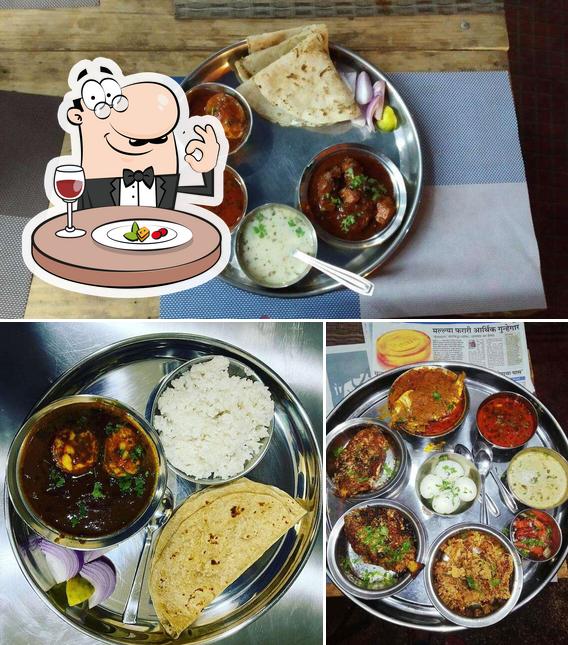 Food at Baithak