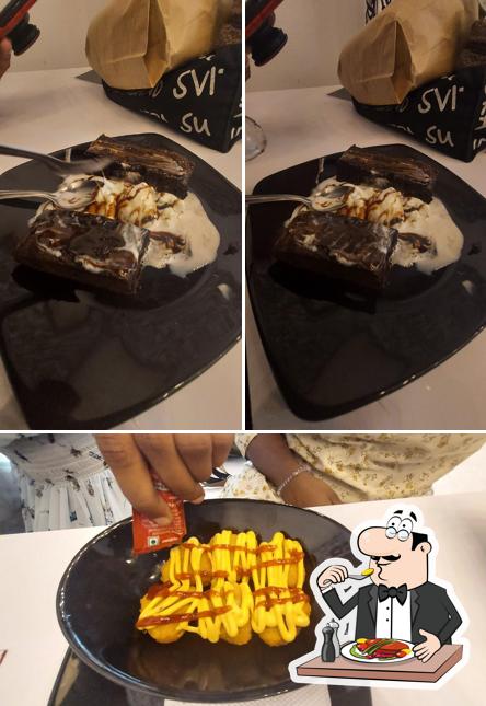 Food at Cafe dot