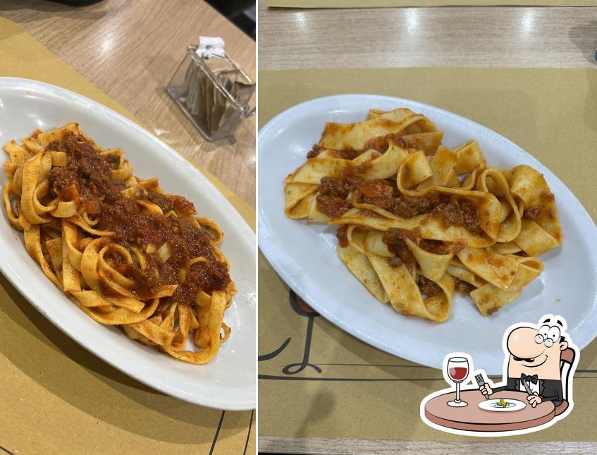 Cibo al Cocina Casalinga (Le Petit Milano)