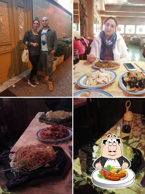 Platti al Ristorante Cinese Chinatown