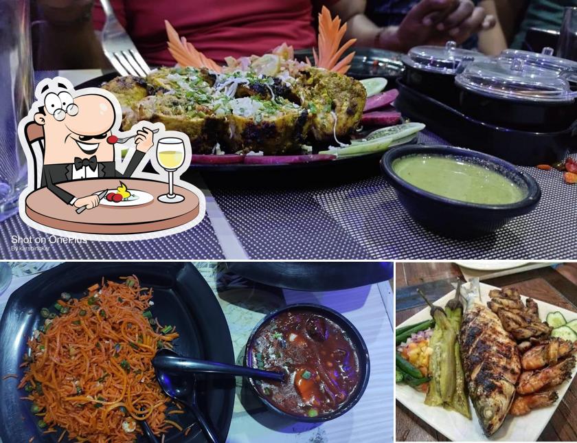 Food at Hotel Kinara Family Restaurant and Bar