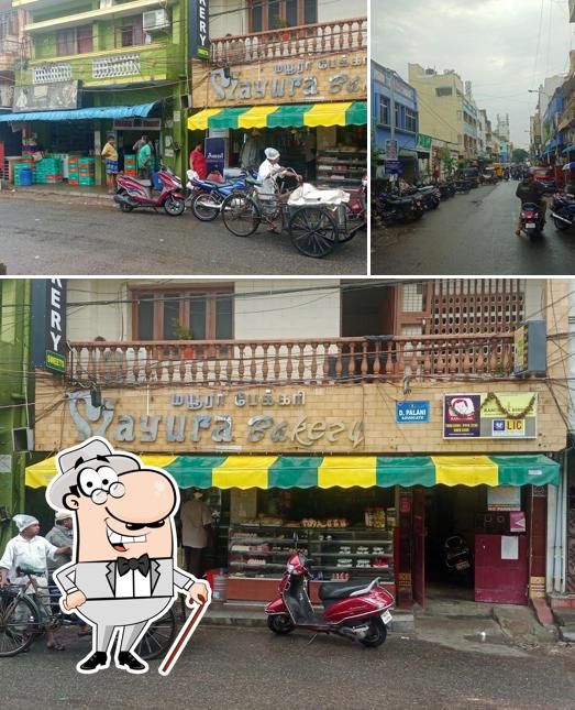 The exterior of THAHAS BIRIYANI